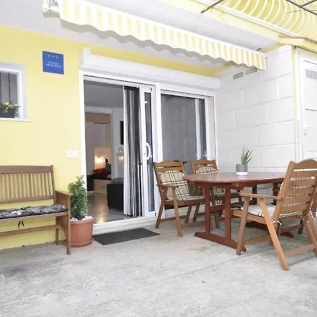 Apartman Eden *